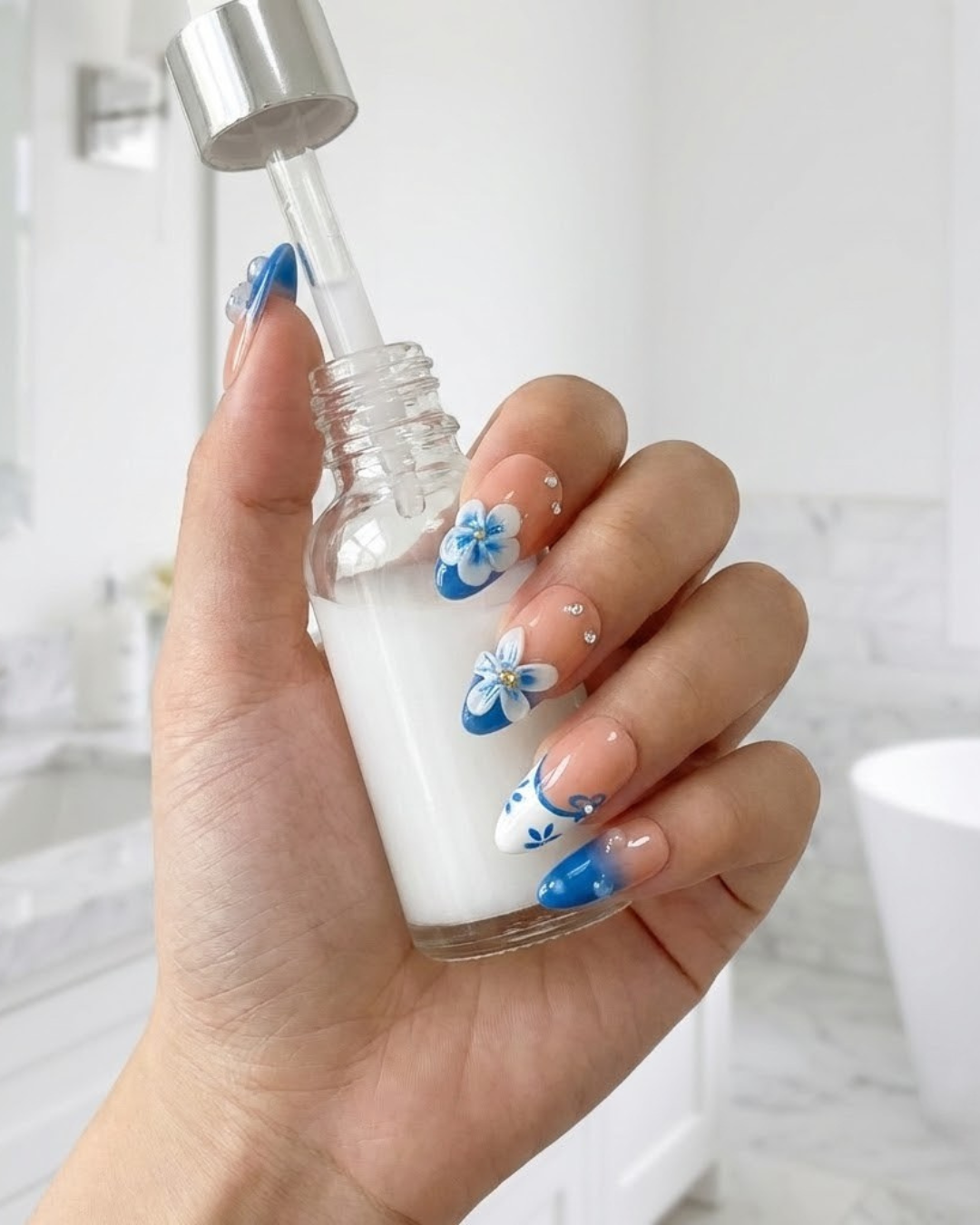 Glitify Ocean Bloom Nails
