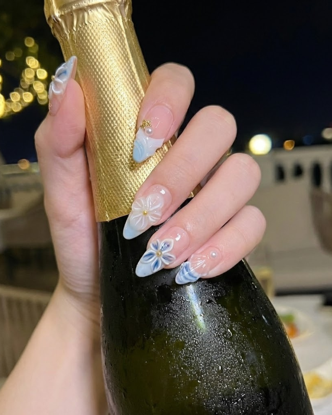 Glitify Seashell Breeze Nails