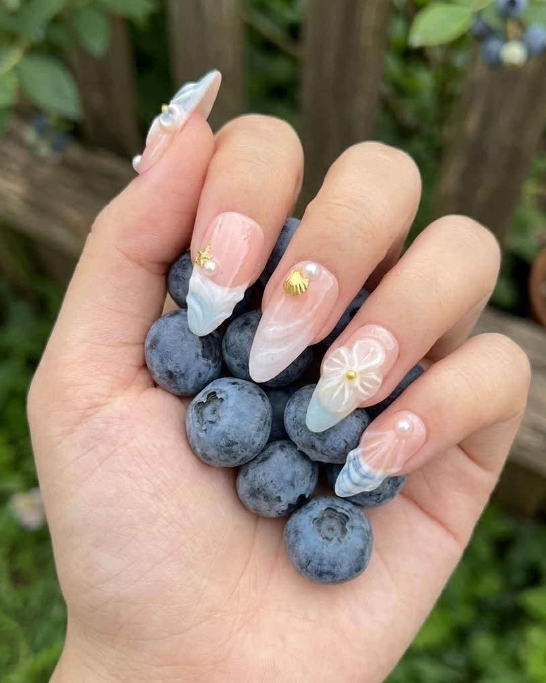 Glitify Seashell Breeze Nails