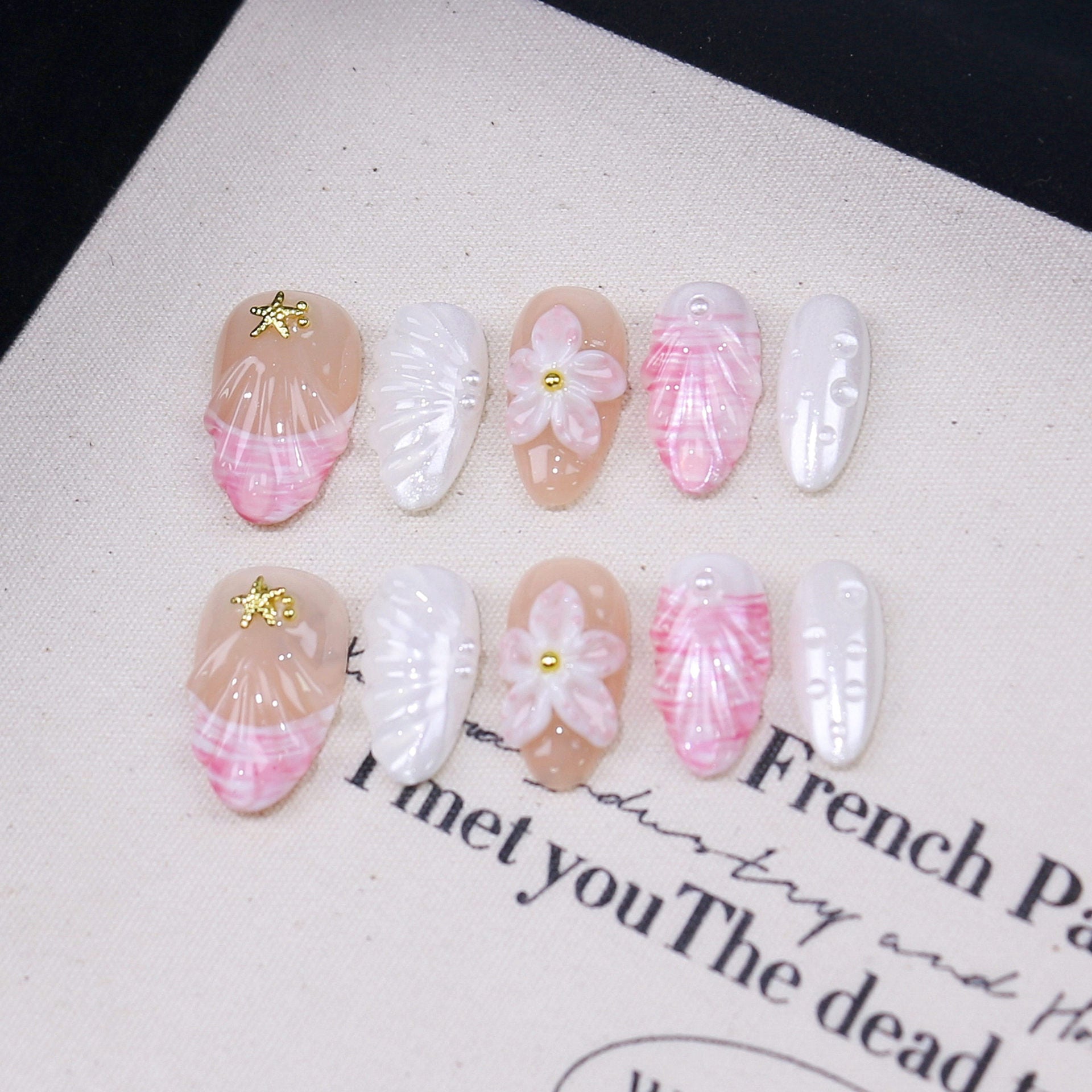 Glitify Shell Petal Nails